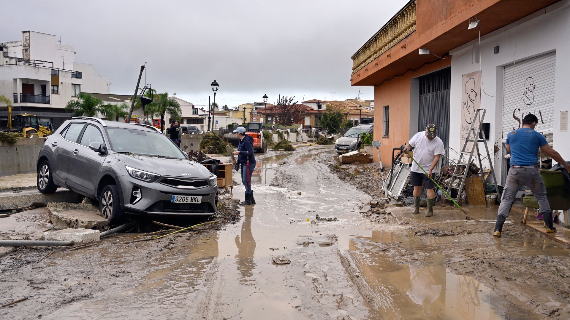 Al menos tres muertos por inundaciones en varias regiones del sur de España