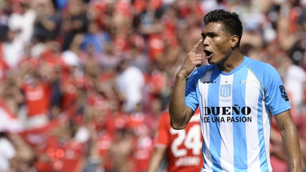 Teo Gutiérrez vuelve a ser noticia en Argentina por la pelea que sacudió a Racing Teo Gutiérrez vuelve a ser noticia en Argentina por la pelea que sacudió a Racing