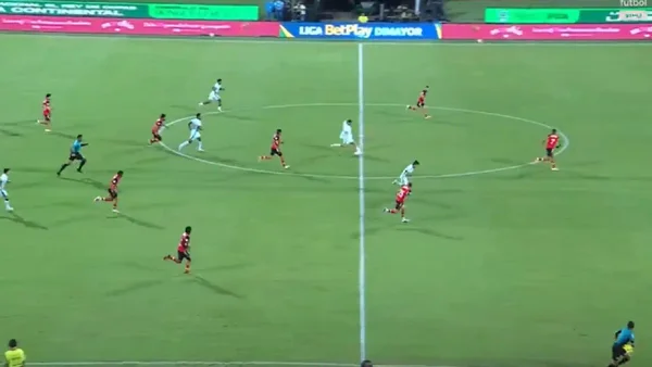 VIDEO | Edwin Cardona marcó un golazo desde mitad de cancha ante Deportivo Pasto