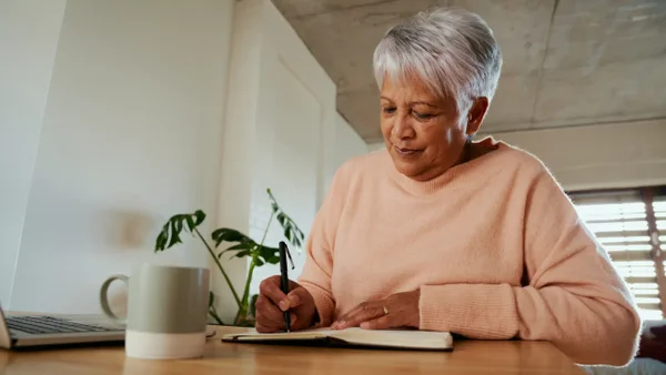 ¿Tiene más de 50 años? Bogotá ofrece cursos gratis de inglés, IA y tecnología ¿Tiene más de 50 años? Bogotá ofrece cursos gratis de inglés, IA y tecnología