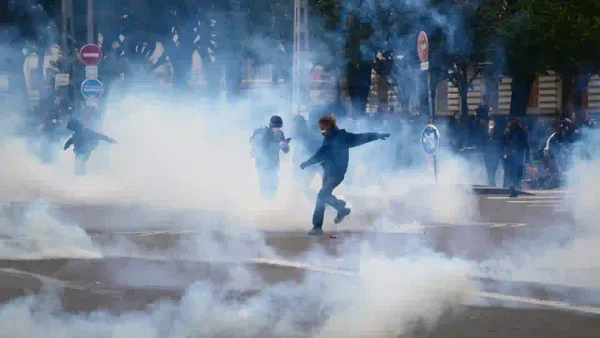 Protestas en Francia: detienen a 135 personas con objetos que estarían usando como armas