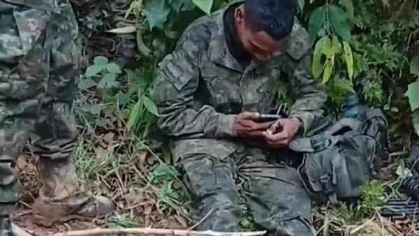 Soldado sobrevivió seis días a la selva comiendo coco, tras un ataque con drones en Antioquia