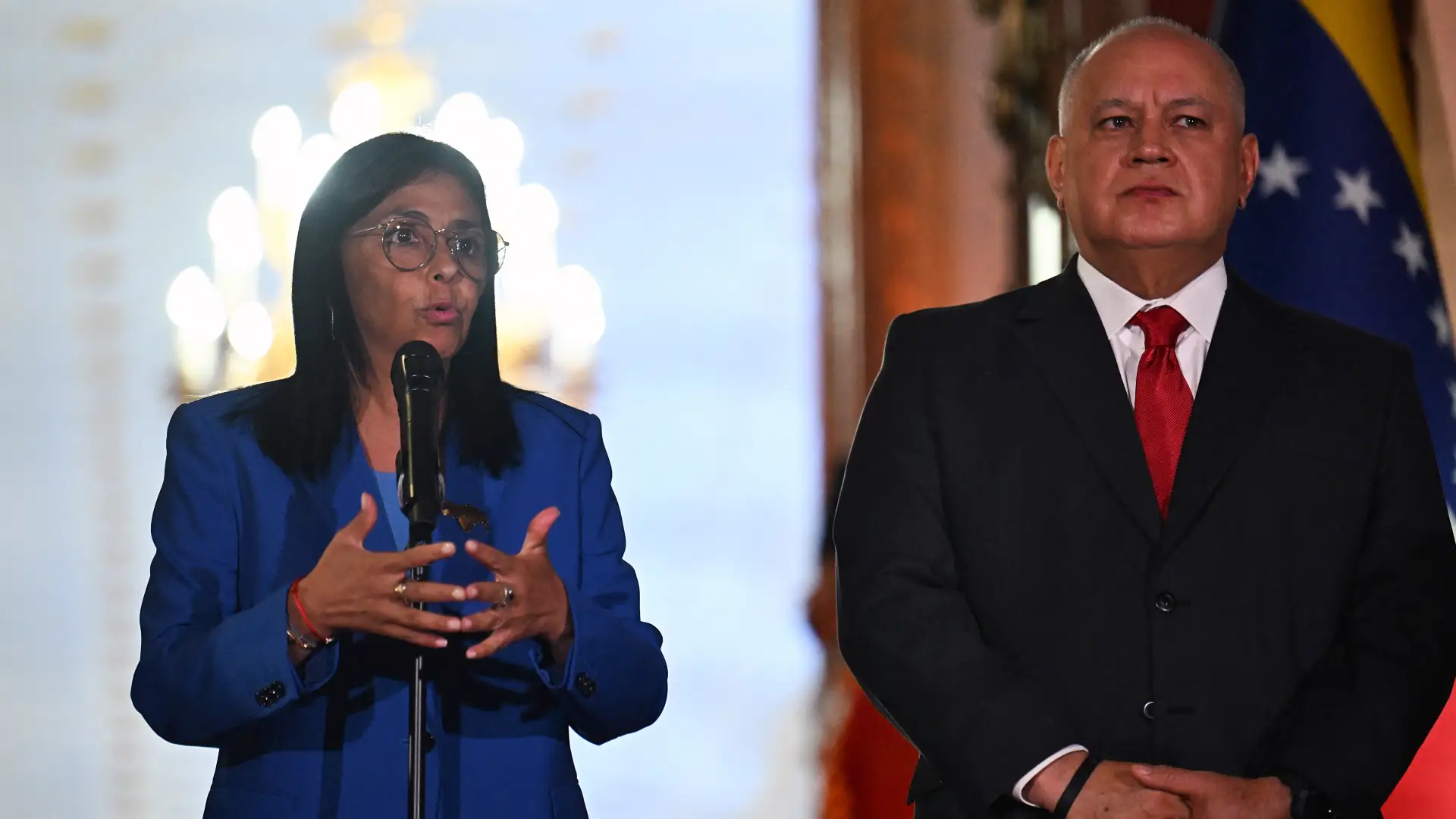 Delcy Rodríguez y Diosdado Cabello.