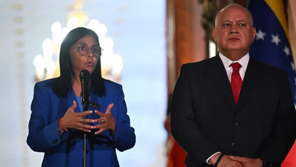 “Dejen el show”: Delcy Rodríguez y Diosdado Cabello sobre regreso de María Corina Machado “Dejen el show”: Delcy Rodríguez y Diosdado Cabello sobre regreso de María Corina Machado