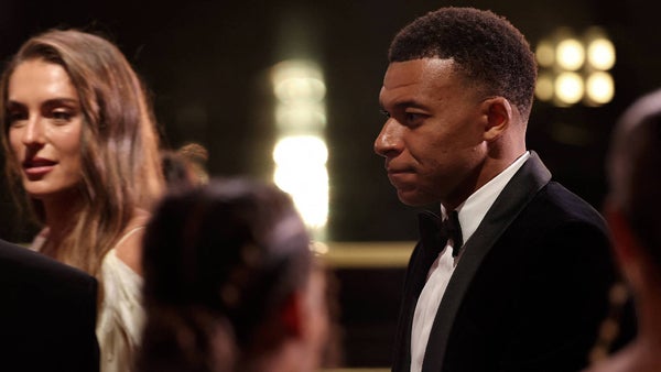 Mbappé se disculpa tras polémica por comentario sobre Mao Zedong y pierde contratos millonarios en China Mbappé se disculpa tras polémica por comentario sobre Mao Zedong y pierde contratos millonarios en China