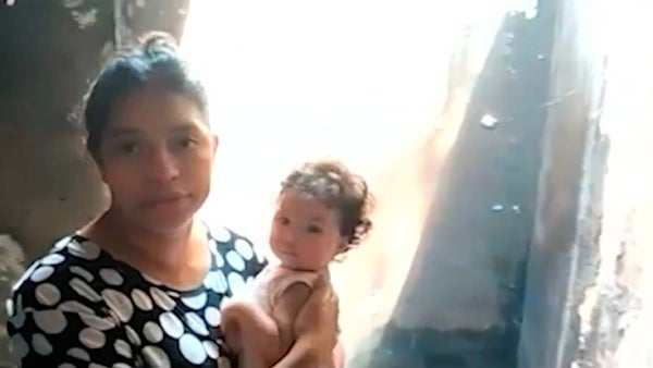Un incendio consumió la vivienda de Abigail y su bebé de seis meses en El Banco, Magdalena Un incendio consumió la vivienda de Abigail y su bebé de seis meses en El Banco, Magdalena