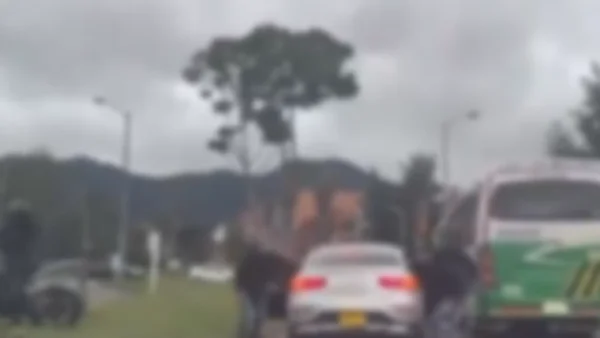 Conductor de contralor delegado para las cajas de compensación resultó herido en aparente atraco