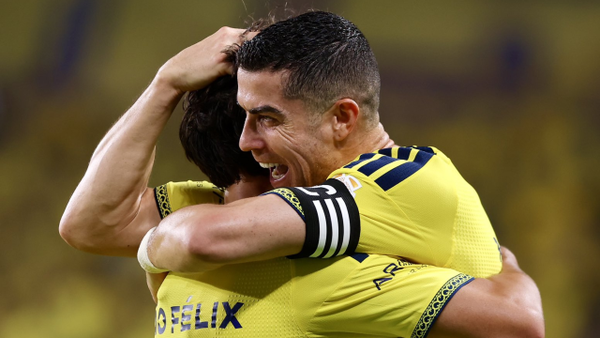Cristiano Ronaldo se acerca a los 1.000 goles tras marcar hat-trick: así fueron sus anotaciones Cristiano Ronaldo se acerca a los 1.000 goles tras marcar hat-trick: así fueron sus anotaciones
